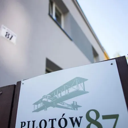 Pilotow 87 Apartments-2